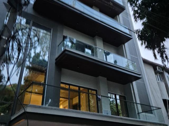 Safdarjung Enclave, South Delhi 4 Bedroom 4750 Sq. Ft. Builder Floor in Safdarjung Enclave Delhi Listing ID: #10236