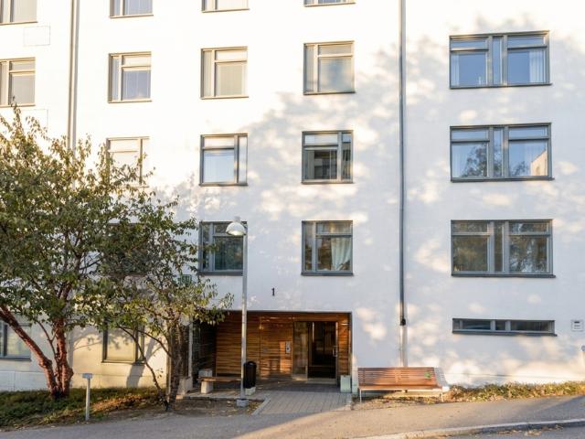 Säfflegatan, Farsta