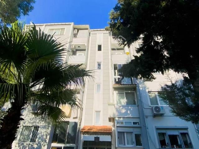 Safir'den / Göçmen Konutları'nda Satılık 2+1 K.mutfak Daire
