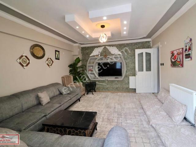 Safir'den Satılık Ara Kat 3+1 Daire