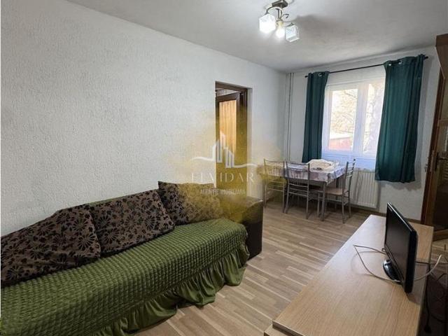 Sagului 3 camere Etaj 1