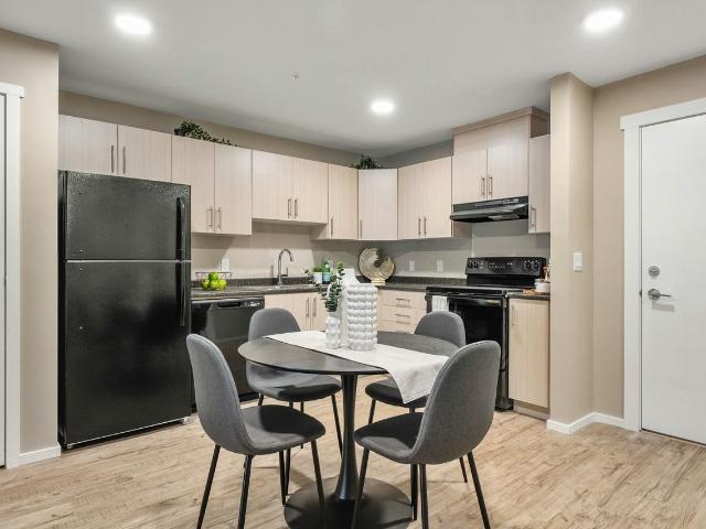Sage Hill Apartments 3 Bedroom Apartment for Rent at 125 Sage Hill Row Nw, Calgary, AB T3R 2H4 Sage Hill