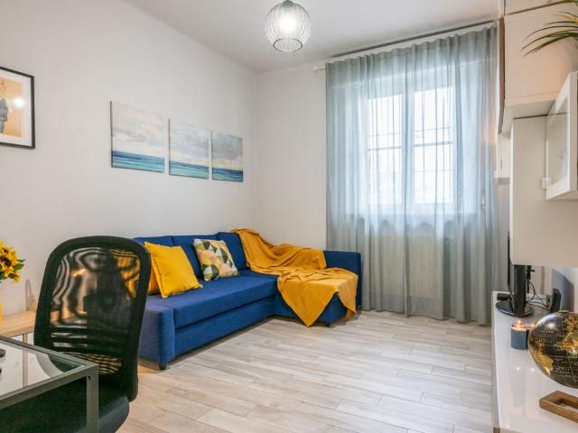 Sage&Rosemary Home with Garden by Pleiades Home, Pisa Amsterdam Apartments for Rent