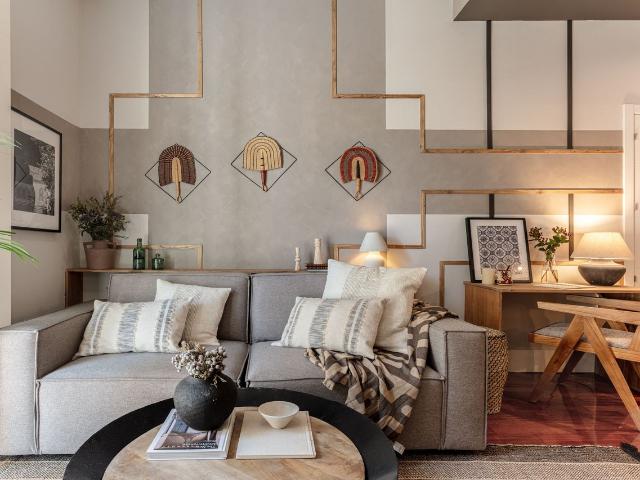 Sahara Inspired 2 Bedroom Flat with Private Balcony in Chamberi, Madrid Amsterdam Apartments for Rent