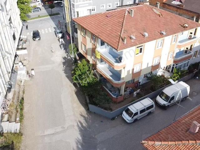 Sahil Merkezde İçi Komple Sıfırlanmış 110m2 Mutfak Ayrı 2+1 Fırsat Daire