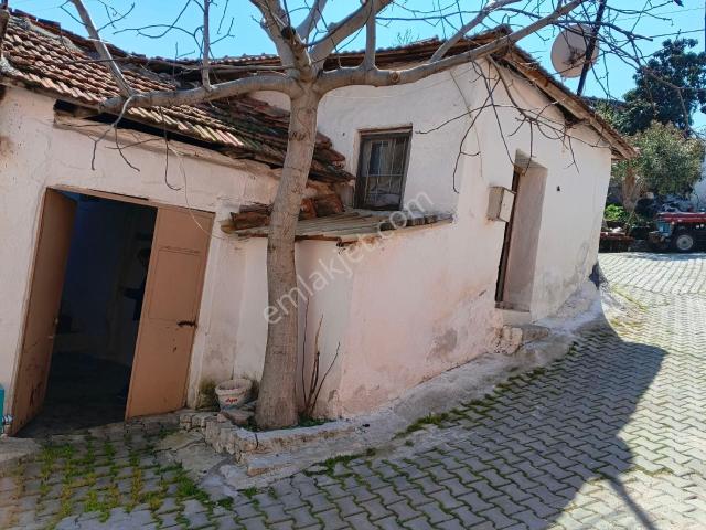 Sahibinden Manisa Saruhanlı Büyükbelende Satılık Köy Evi
