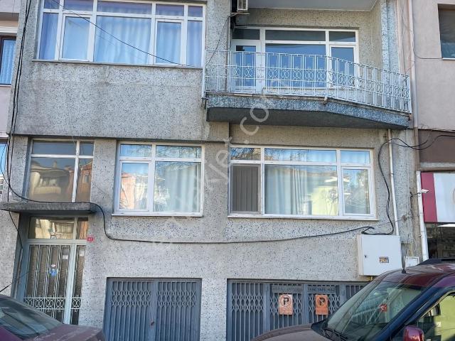 Sahibinden Merkezde Komple Bahçeli Satılık Bina