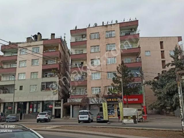 Sahibinden Ofisin Yanıbaşı Çok Güzel Bir Konum