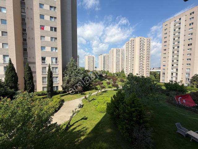 Sahibinden Ağaoğlu Eltes Güneşi Sitesinde Satılık 3+1 Daire