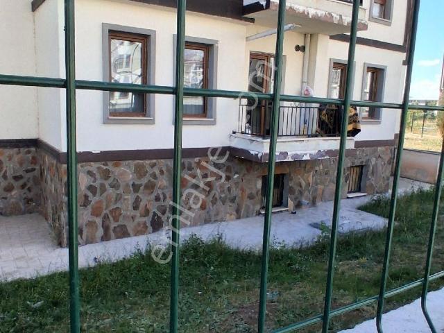 Sahibinden Ağrı Merkez Fırat Mahlesi Yolugüzel Tokileri