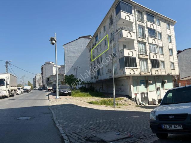 Sahibinden Acil Sahibinden Balıkyolunda Kapalı Otoparklı 2+1 Daire