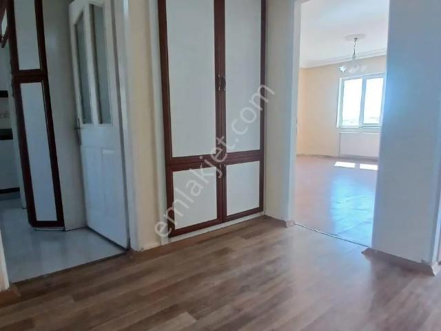 Sahibinden Şahinbey Abdülhamid Han'da 3+1 Geniş Kiralık Daire