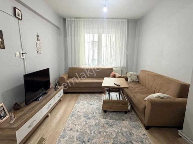 Sahibinden Aile Apartmanında Satılık 2+1 Daire