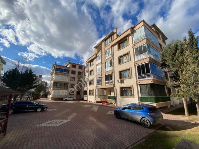 Sahibinden Aileler İçin İdeal!yazır Tranway Durağına Yüme Mesafesinde