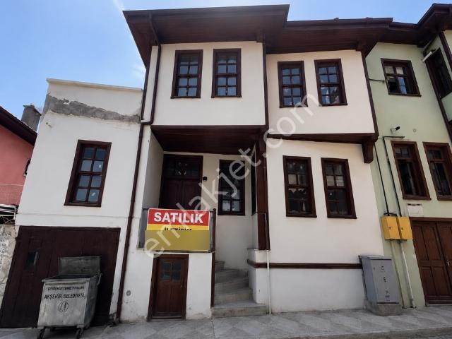 Sahibinden Akşehir Eskikale Mahallesi’nde Satılık Müstakil Konak