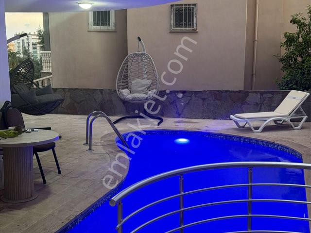 Sahibinden Alanya Mahmutla Denize Yakın Havuzlu Villa