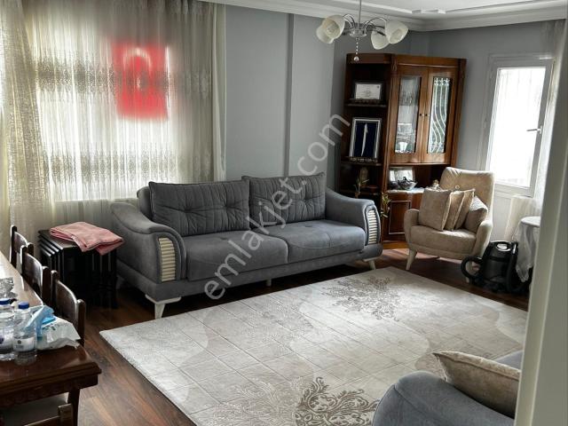 Sahibinden Çanakkale Caddesi Üzeri 120 M² Merkezi Konumda Satılık Daire