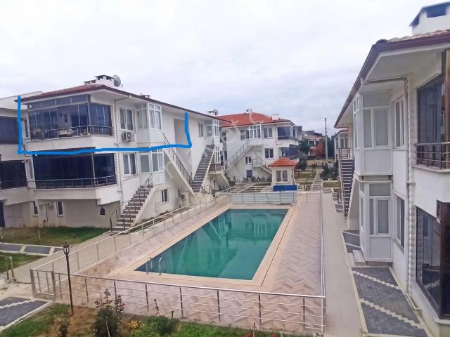 Sahibinden Şarköy'de Havuz Manzaralı, Eşyalı Satılık 2+1! Emsallerinden Çok Uygun Fırsat