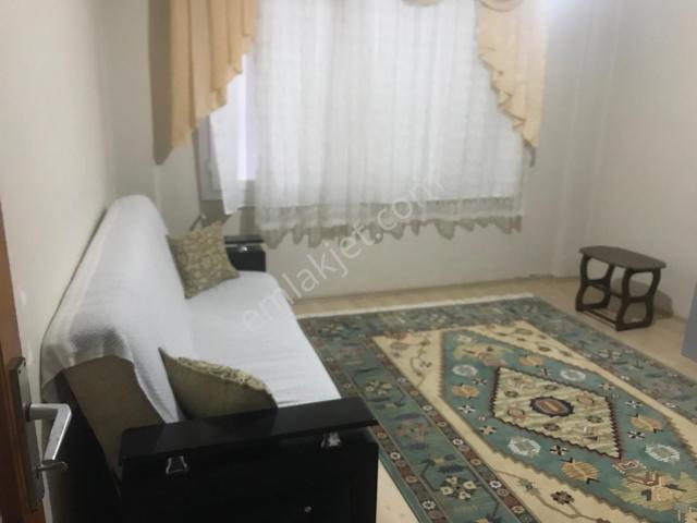 Sahibinden Buca Hasan Parkına Yakın Merkezi Konumda 2+1 Eşyalı Daire