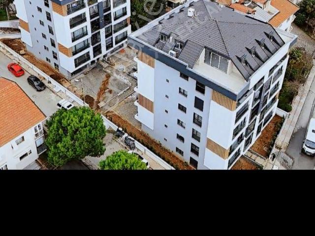 Sahibinden Cami Mahallesinde 240 Metrekare 3+2 Teraslı Sıfır Dublex