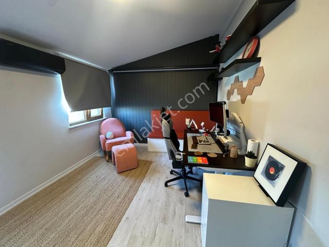 Sahibinden Çekmeköy Lüks Dekore Edilmiş 5+2 Daire 220 M2 Net