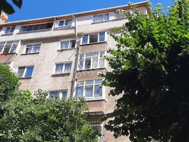 Sahibinden Fulya'da Sahibinden Krediye Uygun Ara Kat Boş Daire Acil Satılık