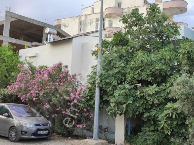Sahibinden Finike Kum Mahallesi Denize Sıfır Köşebaşı Müstakil Ev