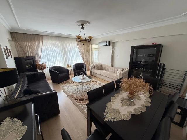 Sahibinden Gaziler'de 4+1 Masraflı Daire
