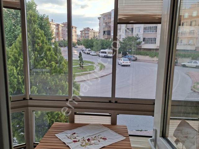 Sahibinden Geniş 4+1, Çift Banyolu, Kapalı Balkonlu Masrafsız Daire