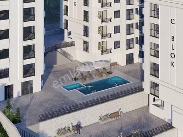 Sahibinden Havuzlu Site İçinde Satılık Lüks 1+1 Deniz Manzaralı