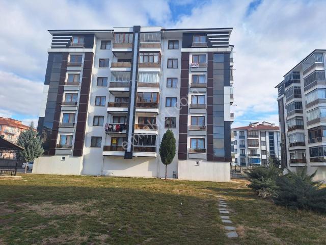 Sahibinden Hoca Ahmet Yesevi De 3+1 Güney Cephe Site İcerisinde 4.katta Lüx Daire