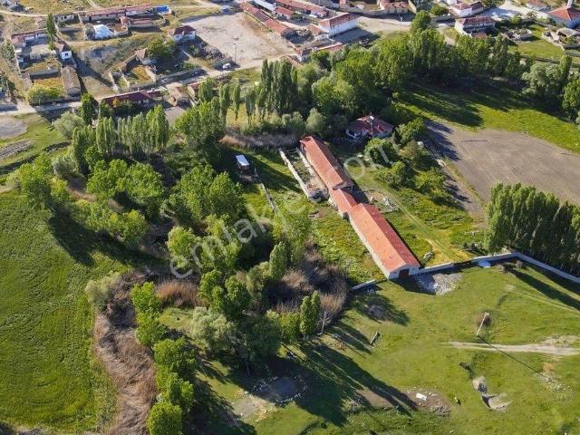 Sahibinden İmarlı 17 Dönüm 3 Tarafı Su Meraya Açılan Çiftlik Ve Sulak Tarla