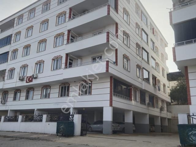 Sahibinden İslahıye'de Satılık Lüks Daire  Pınarbaşı Mah. Sarılar Apt 3+1