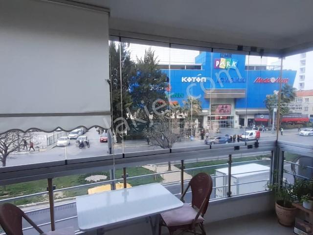 Sahibinden İzmirpark Avm Karşısı Lüx Köşe Daire