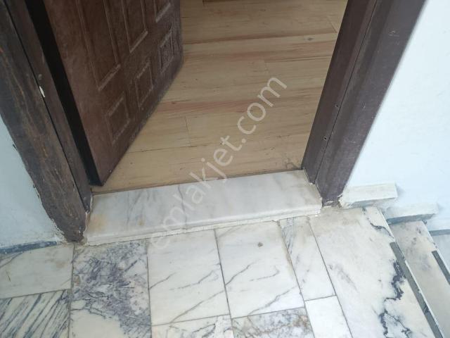 Sahibinden Kuşadası Kadınlar Plajına Yakın Satılık 2+1 Daire