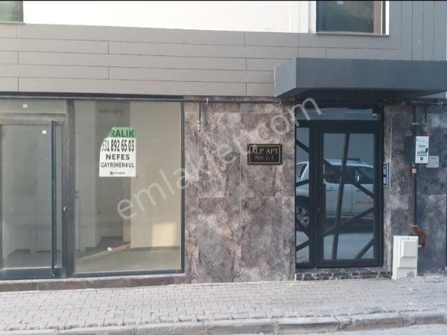 Sahibinden Karşıyaka Yelken Kulübü Karşısı, Sıfır, 10m2 Satılık Dükkan