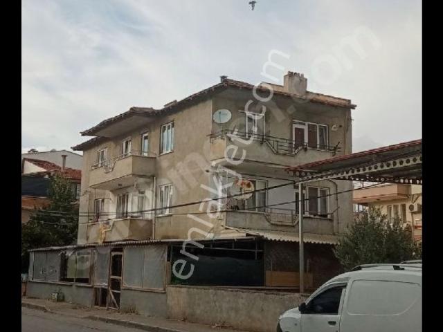 Sahibinden Karesi Cami Yakını Toyarda 3+1