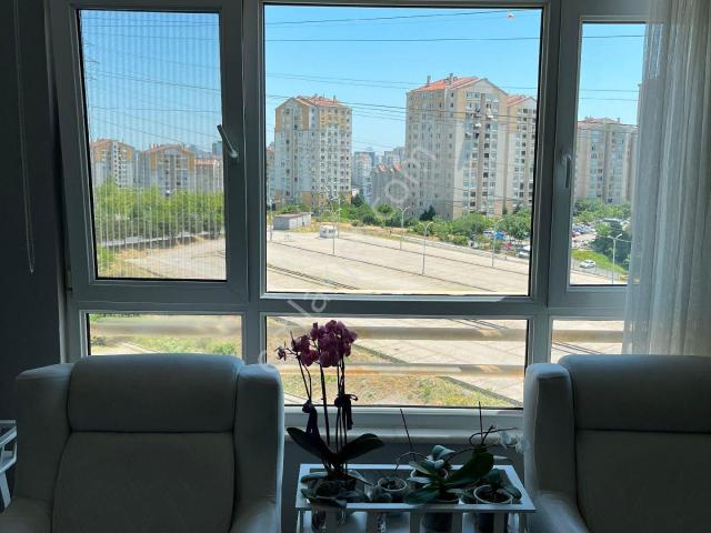 Sahibinden Kayaşehir 5. Bölge 6. Kat 2+1 85metrekare