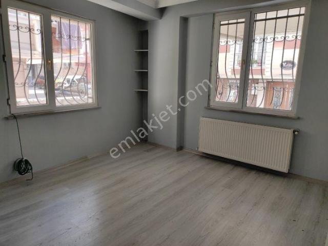 Sahibinden Kiralık Daire Memur Veya Yeni Evlenecek Çiftlerin Kalabalık Aile Uygun Değildir
