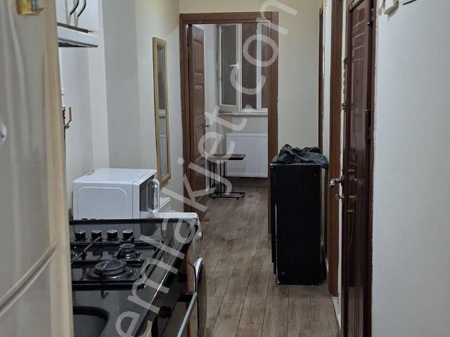 Sahibinden Taksime 10 Dakika Mesafesinde Kiralık Eşyalı Bodrum Kat Daire