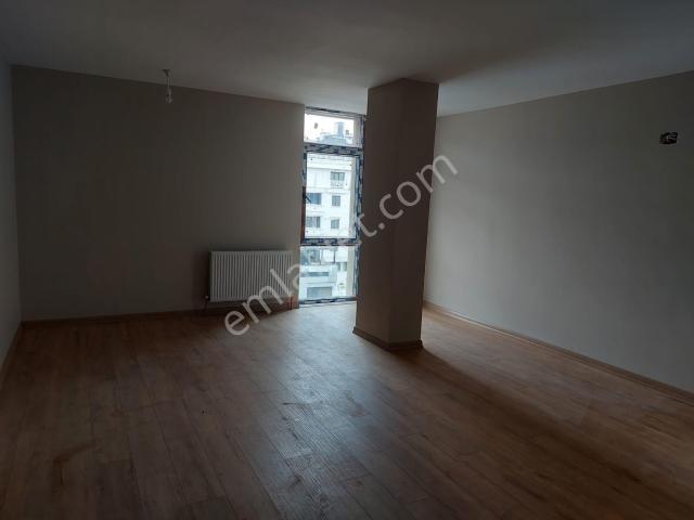 Sahibinden Kiralık Ofise Uygun Daire – Merkezi Konumda