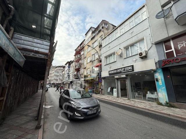 Sahibinden Koca Mustafa Pasa Caddesinde Satılı