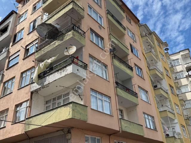 Sahibinden Rize Merkez Zübeyde Hanım Caddesi Camlıbel Mahallesi