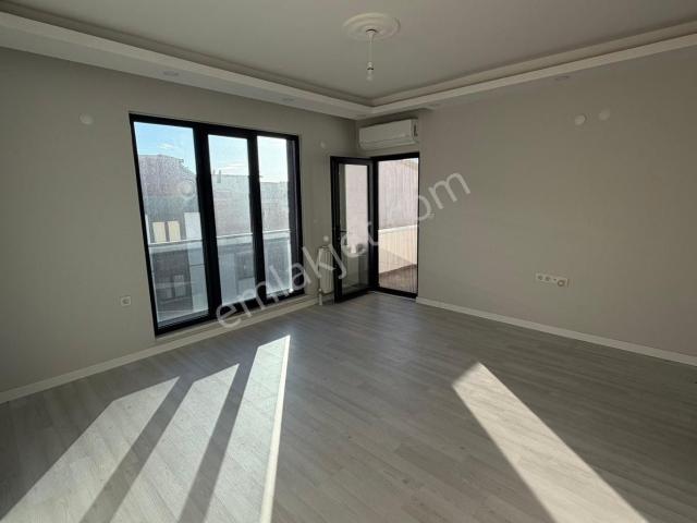 Sahibinden Sıfır Ara Kat Parseller Metro Sokagında 2+1 Daire 4.kat