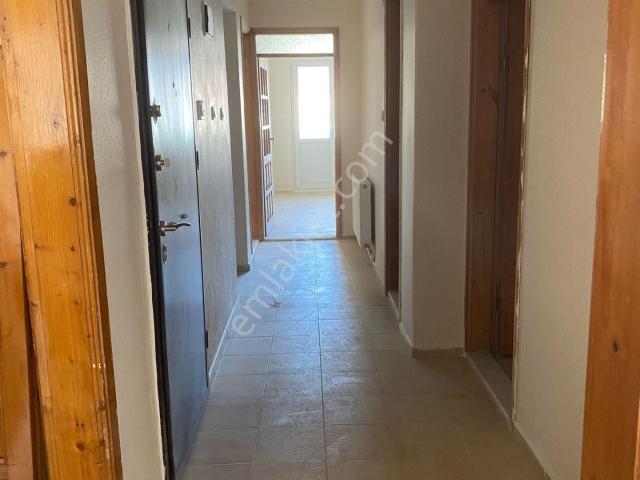 Sahibinden Sahibinden Karabağlar Mahallesi 3+1 Doğalgazlı Kiralık Daire