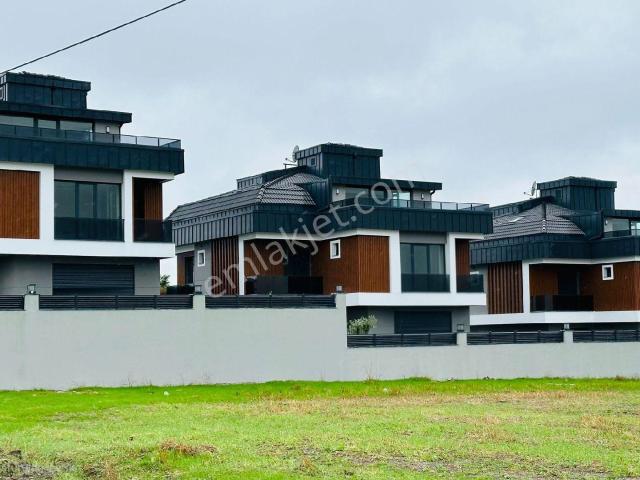 Sahibinden Sahibinden Satılık Lüks Asansörlü Villa
