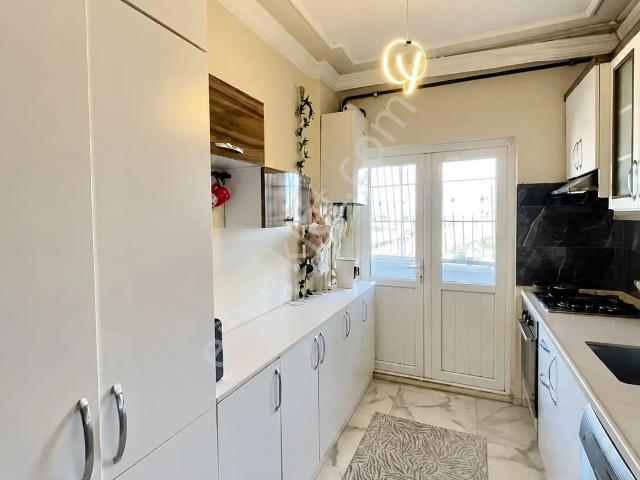 Sahibinden Satılık 2+1 Kapalı Mutfak Cambalkonlu Köşe Daire