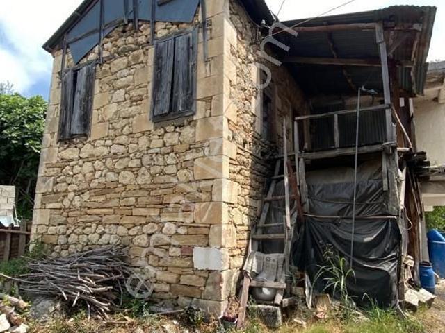 Sahibinden Satılık Taştan Yapılmış Köy Evi