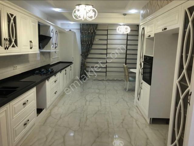 Sahibinden Winstown Avm Yanı 4+1 Havuzlu Güvenlikli 2 Daire Üzeri 220 M2 Net Kullanıö