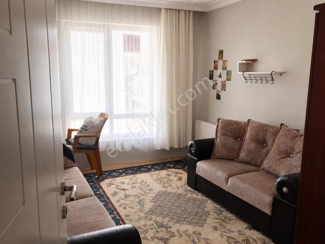 Sahibinden 1 + 1 Eşyalı Öğrenci Apartı